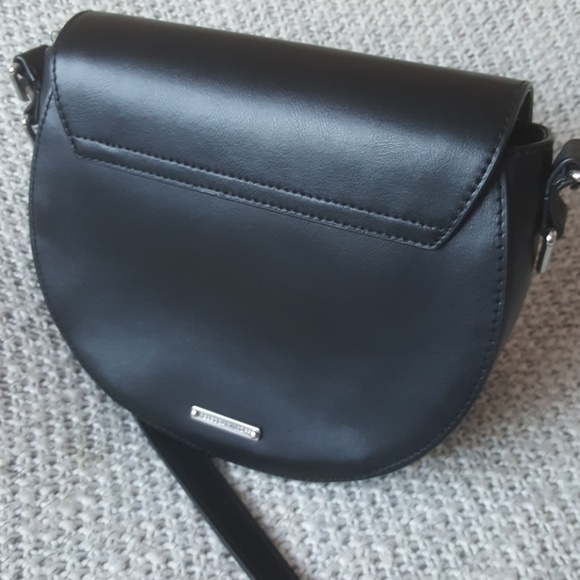 Rebecca Minkoff Aster Saddle Black Leather Crossbd - Picture 2 of 8